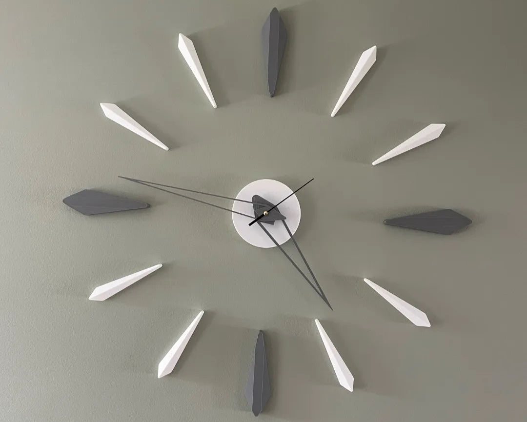 Modern Frameless Wall Clock – Bold & Minimal