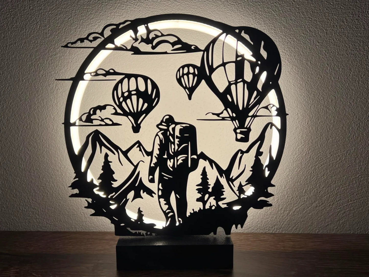 LunaRIng Lamp with Panels