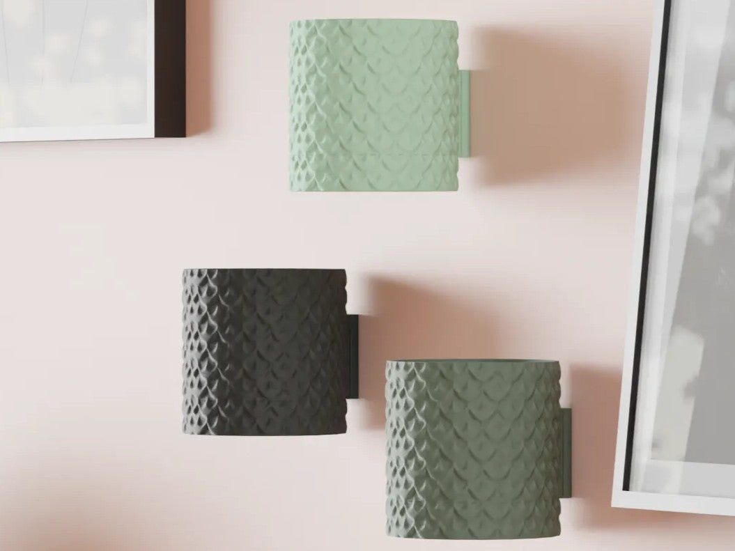UrbanLeaf Wall Planter