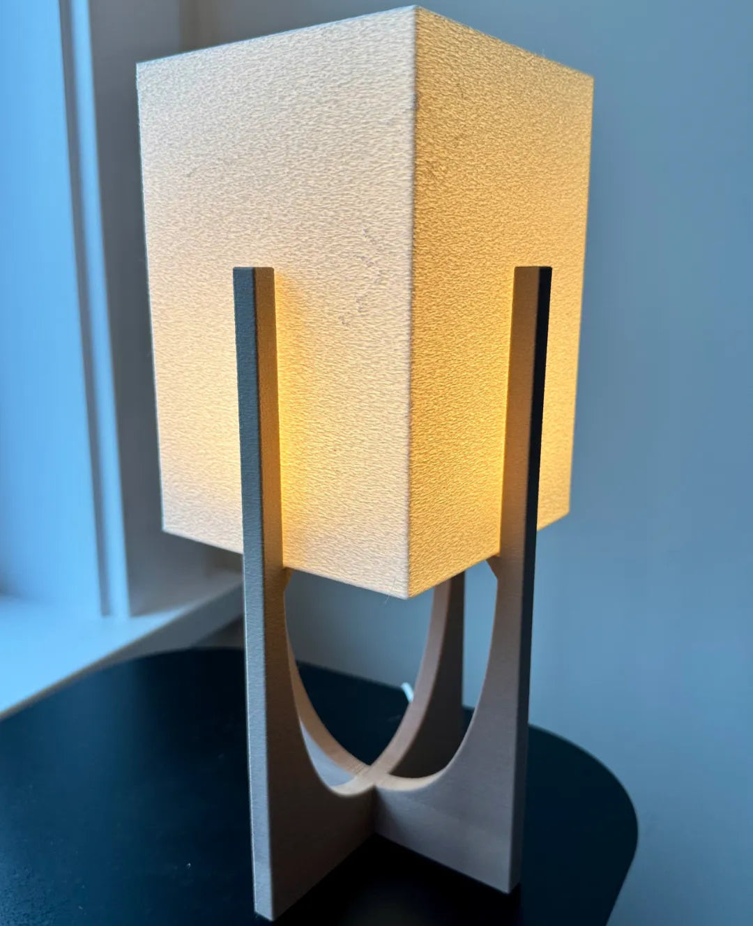 Modern Minimalist Table Lamp