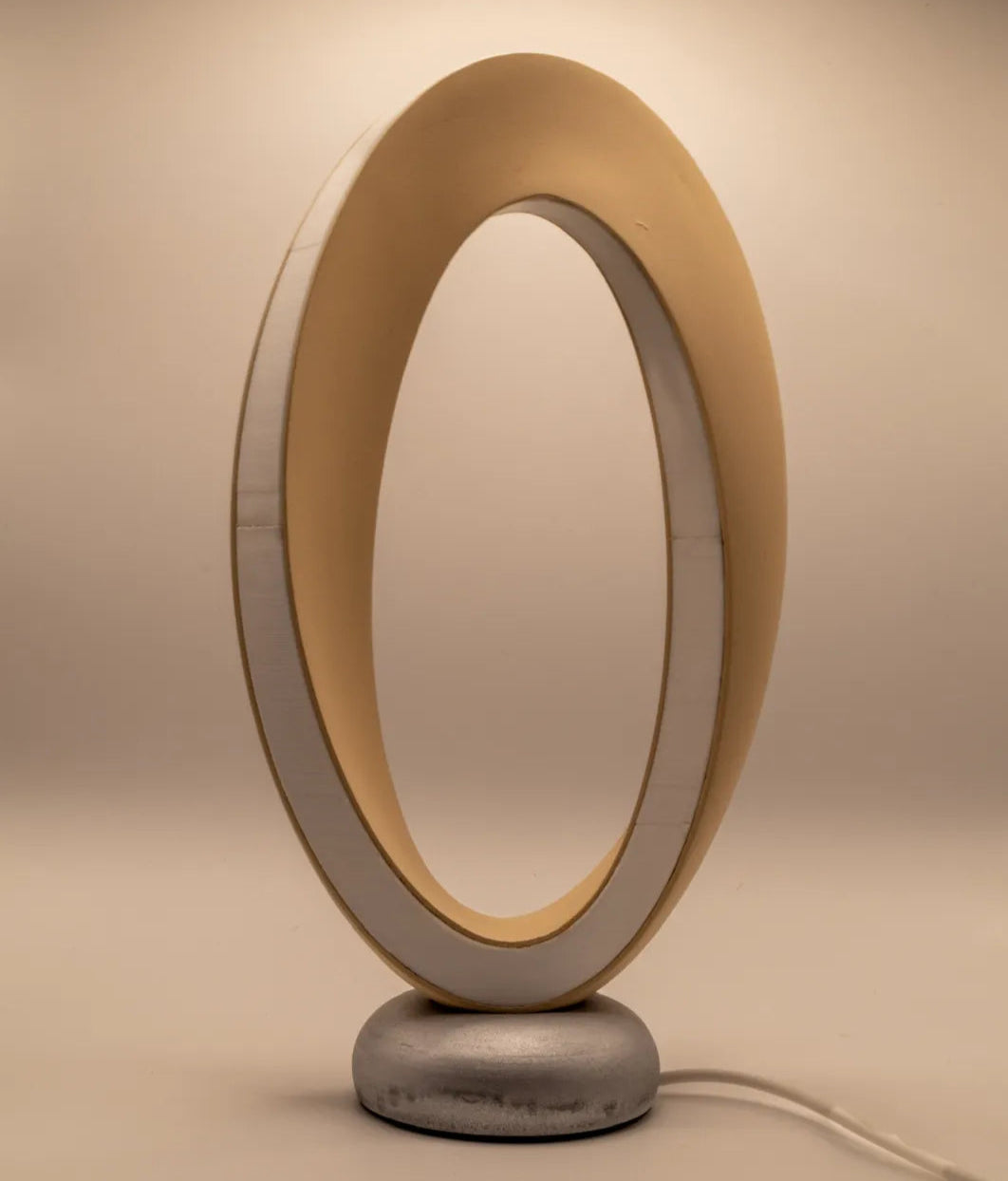 HaloLoop – Sculptural LED Ring Lamp