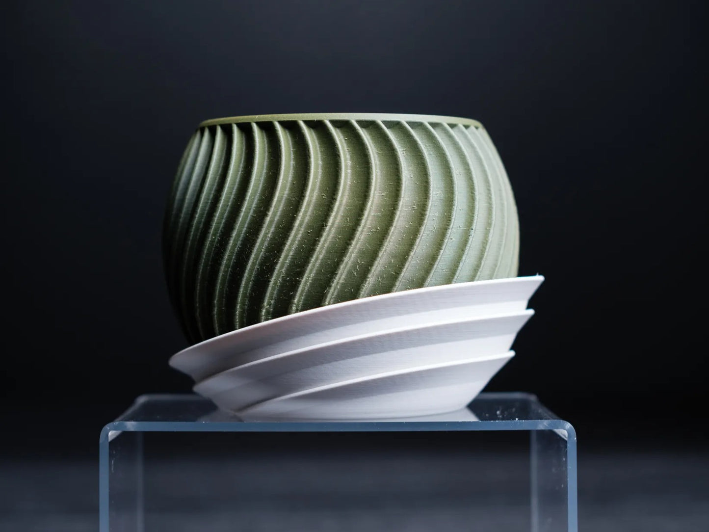 Sonar Planter – Modern Eco-Friendly Spiral Planter