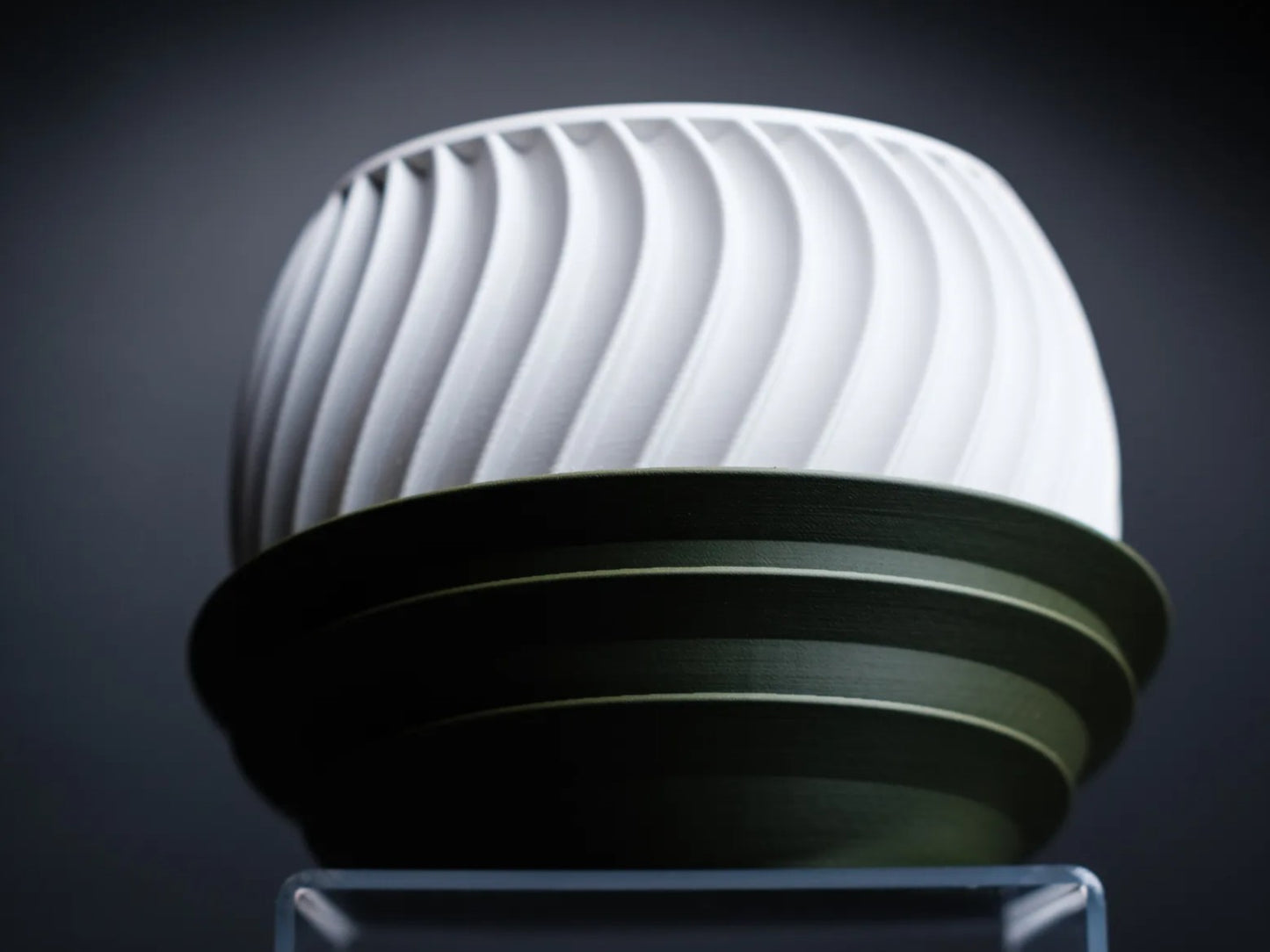 Sonar Planter – Modern Eco-Friendly Spiral Planter