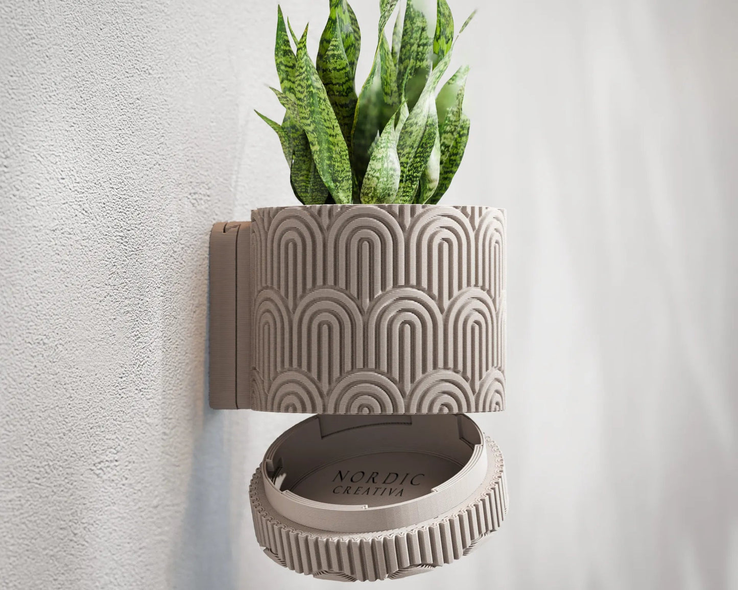 Arco Wall Planter