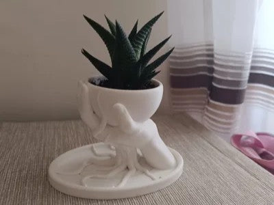 Rooted in Care" Hand Planter🌿