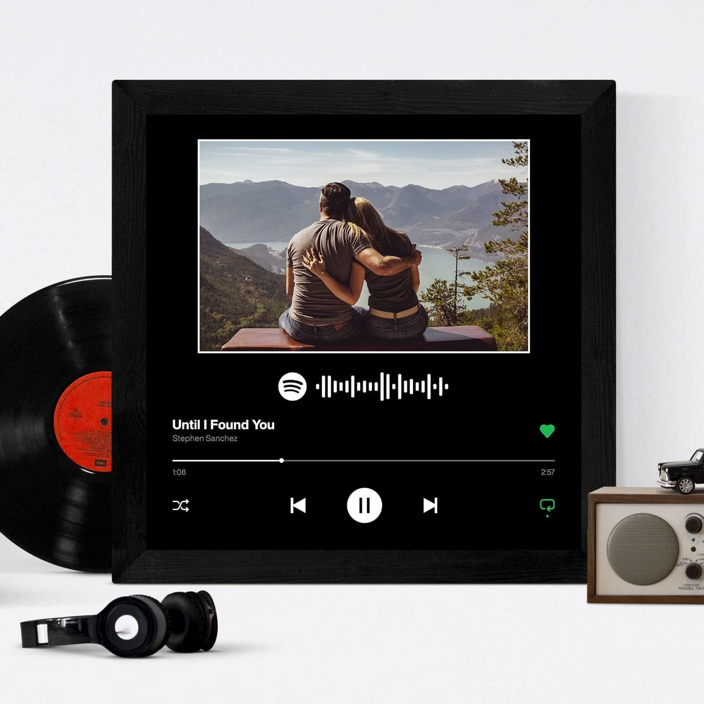 Melody Moments – Custom Song Photo Frame