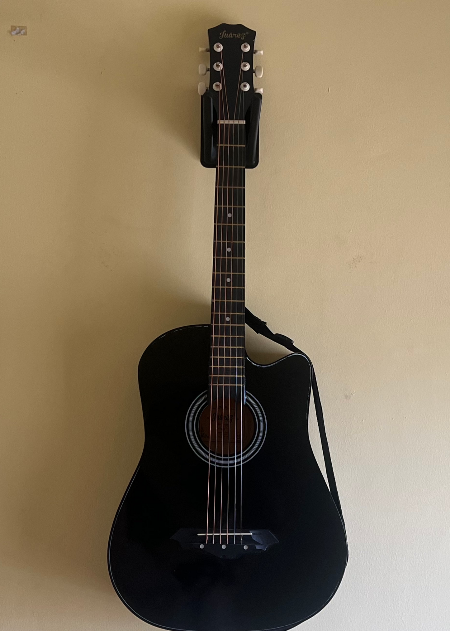 Premium Guitar Holder - Wall Mounted