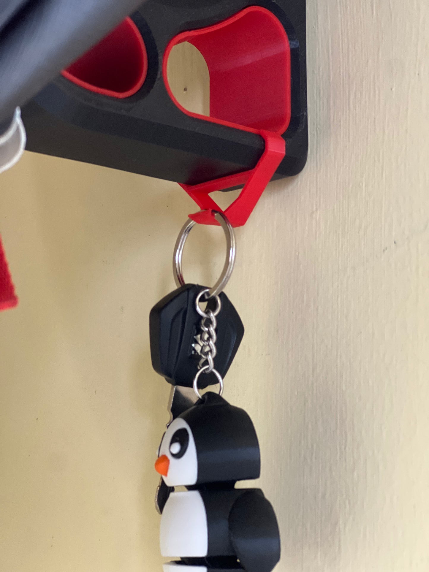 Ultimate Helmet Holder with Keychain Hook – Gear Organizer for Motorcycle, Cycling & Sports Helmets.
