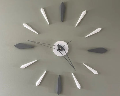 Modern Frameless Wall Clock – Bold & Minimal