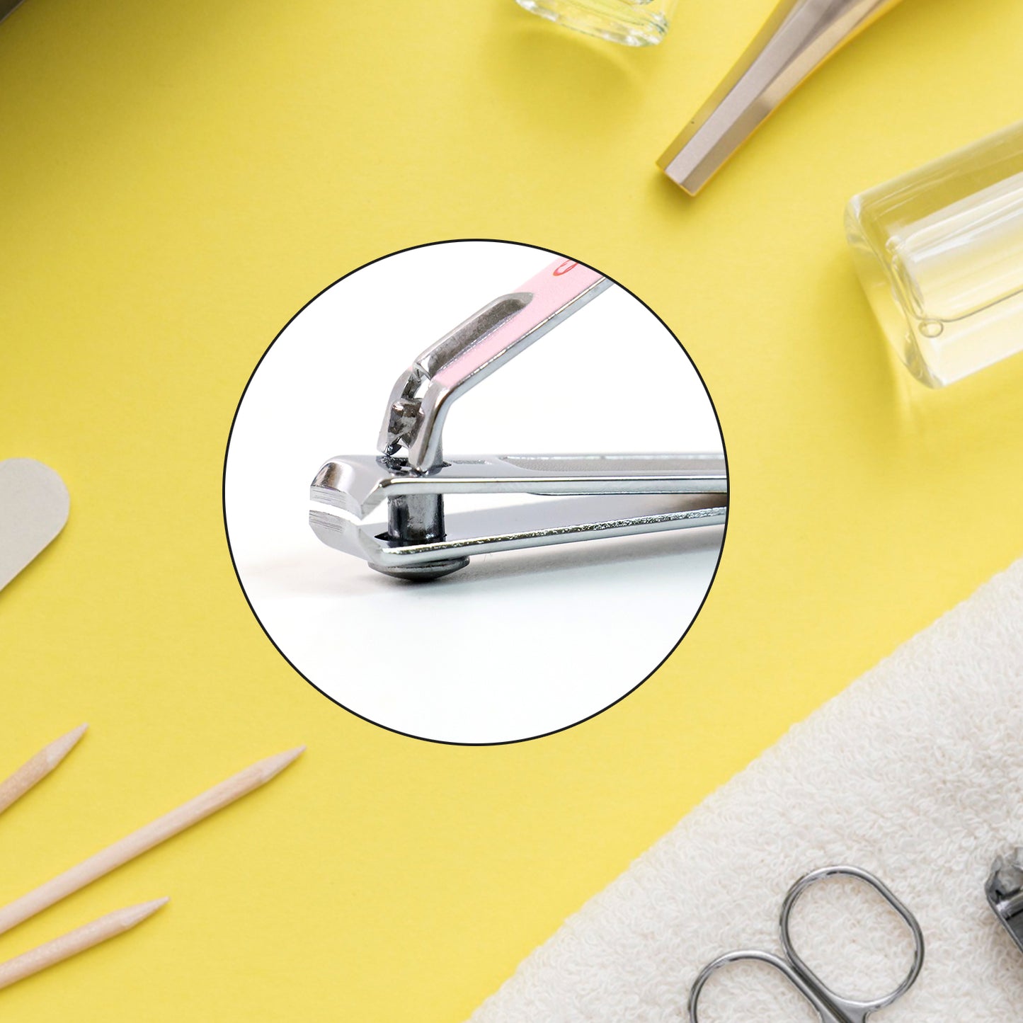 Cute Nail Clipper With Nail Catcher Nail File - Stainless Steel (1 Pc)