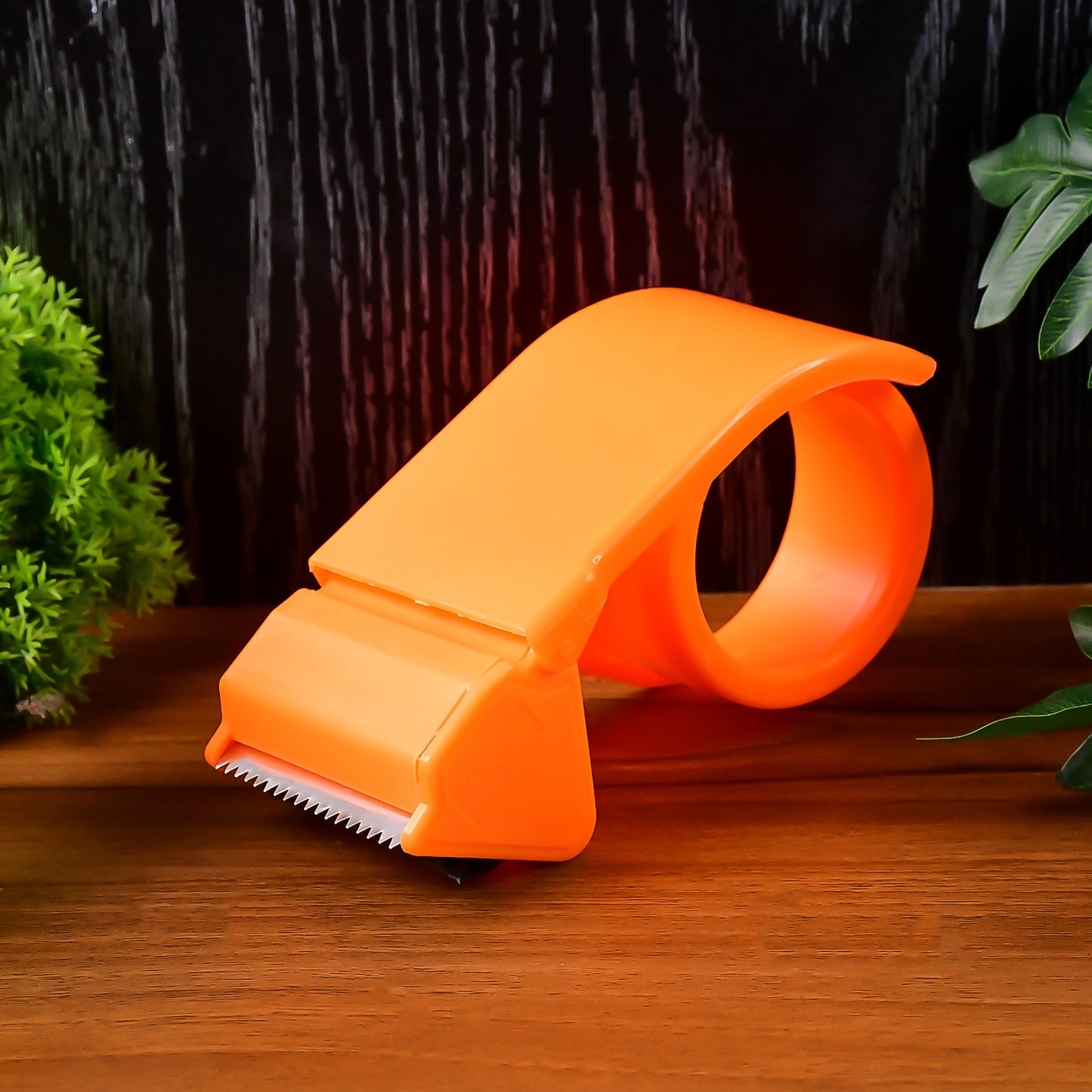 7411 Easy And Portable Finger Tape Cutter