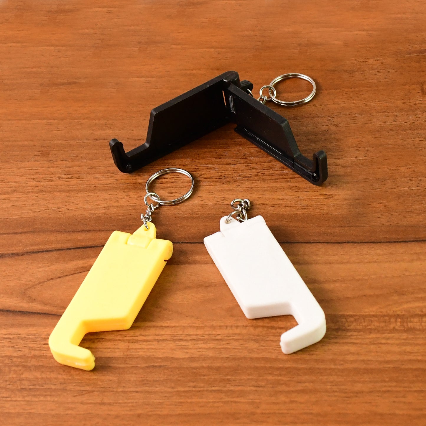 2 In 1 Plastic Keychain With Mobile Stand  Phone Holder (5 Pcs Set  Multicolor)
