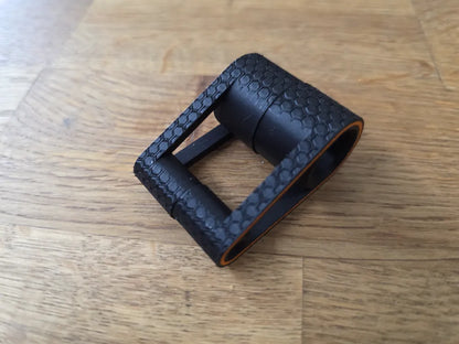Minimalist Laptop Stand - Plugs V1