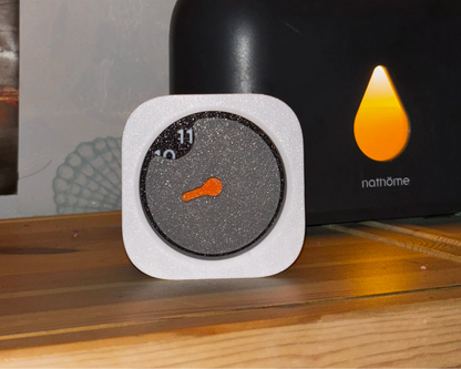 NeoMinimal Table Clock