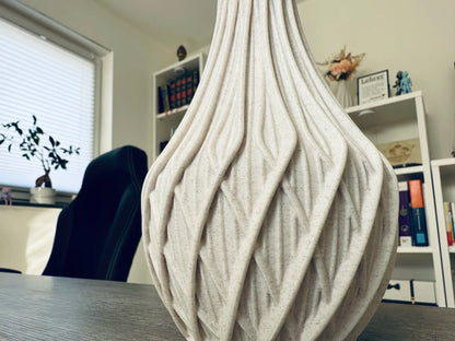 Premium Fractal Vase – A Statement of Modern Elegance
