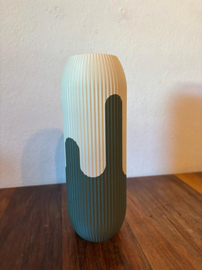 FlipForm Dual Vase