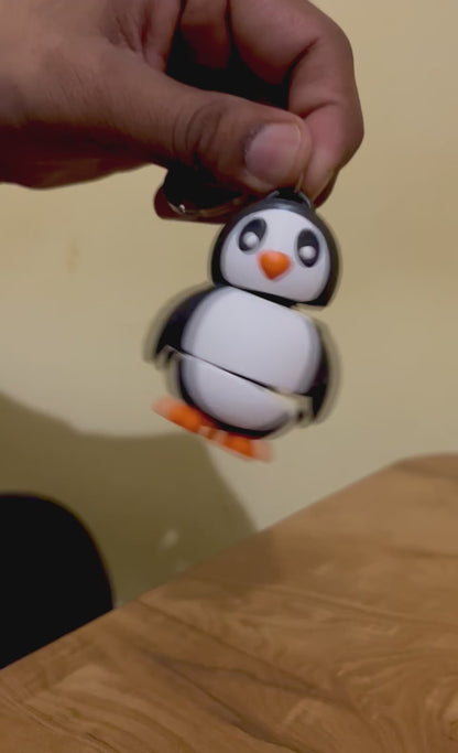 Cute Penguin Articulated Keychain – Fun, Movable, and Adorably Collectible!