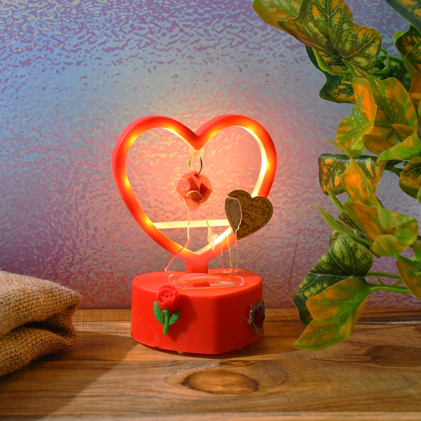 This Romantic Heart-shaped Led Light Showpiece (1 Pc)